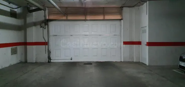 Plaza de Garaje en venta en Jardines del Guadiana — 5