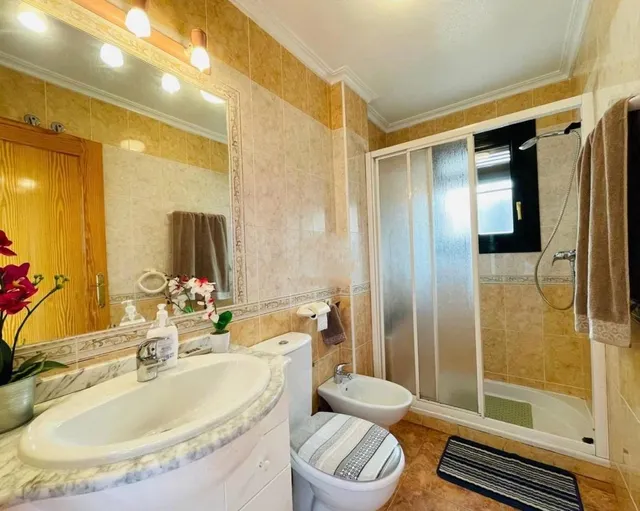 SE VENDE PISO DE DOS habitaciones, UN ASEO EN LOS NAREJOS — 9