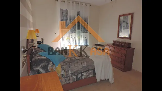 SE VENDE VIVIENDA SOBRE LOCAL EN SANTA MARÍA DEL ÁGUILA — 16