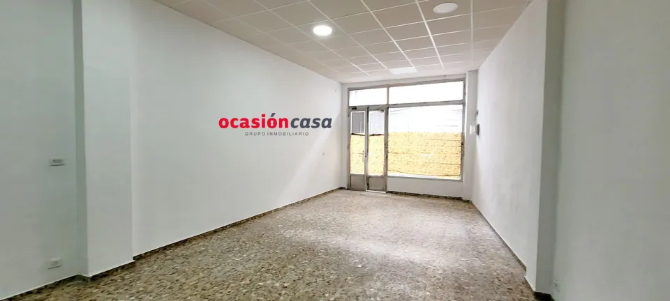SE ALQUILA LOCAL COMERCIAL