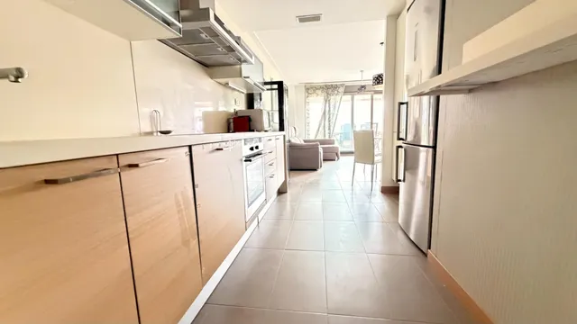 Espectacular Apartamento en Los Arenales del Sol con Vistas al Mar — 26