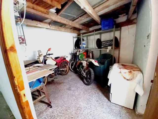 Se vende local de 130m2 en Alzira - foto 4