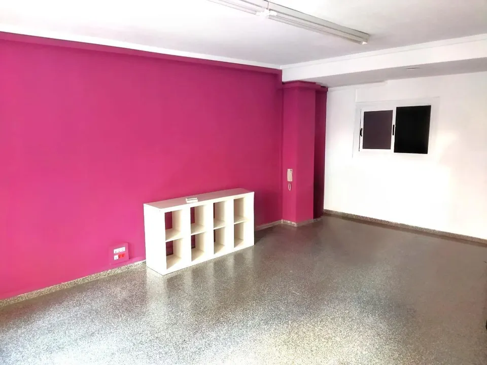 SE ALQULA LOCAL COMERCIAL EN ELCHE