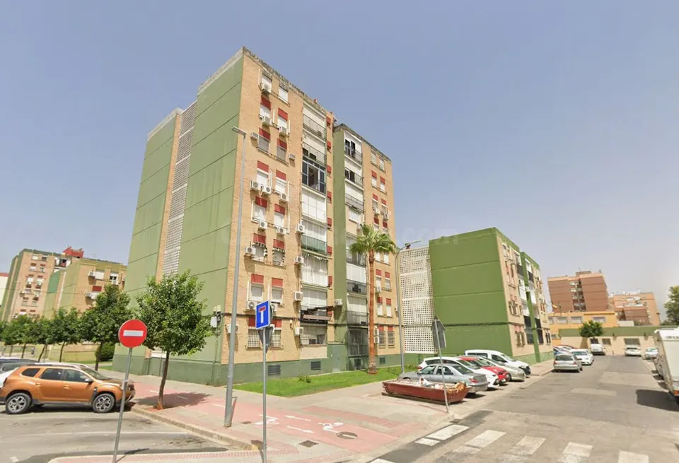 Venta piso en Montequinto (Sevilla)