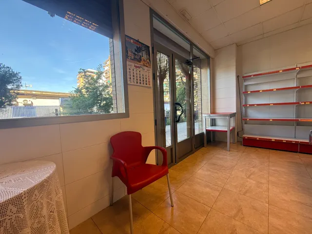 Local comercial en venta en la chana – equipado, a pie de calle y listo para empezar — 7