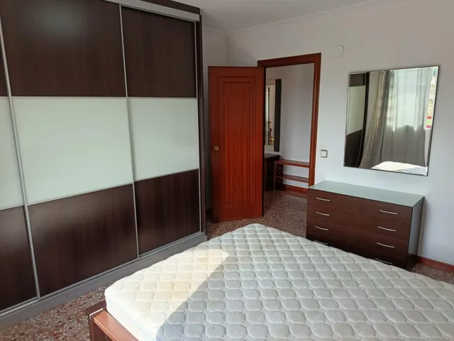 ¡Oportunidad única en el Grao de Gandía! Piso acogedor y amplio — 21