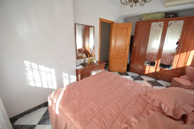 Magnífico chalet en Orihuela zona Urb. Montepinar, 344 m2. y parcela de 2737 m2. — 11