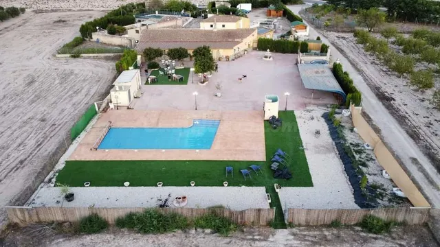 Villa 10 habitaciones 750m² en venta - Centro - foto 5