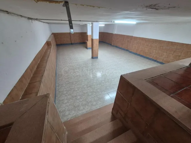 Local Comercial  - Oportunidad Única — 4