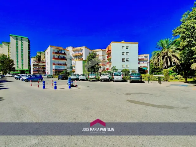 PISO REFORMADO CON TERRAZA EN NAZARET.