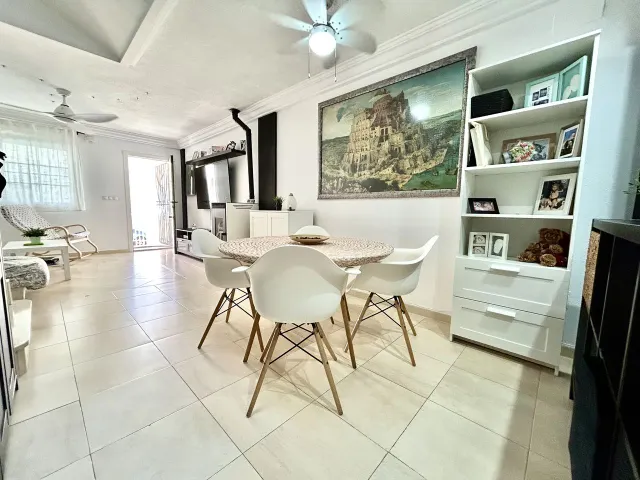 Casa 4 habitaciones 207m² en venta - Pueblo 5 — 9