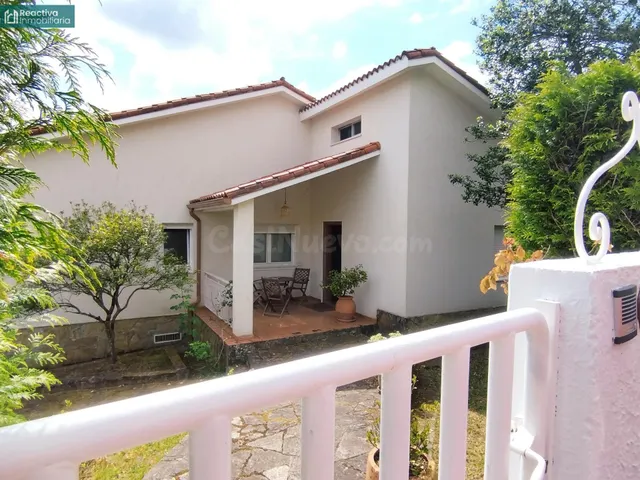 Chalet con finca en urbanización Los Tilos, a 10 minutos de  - foto 3