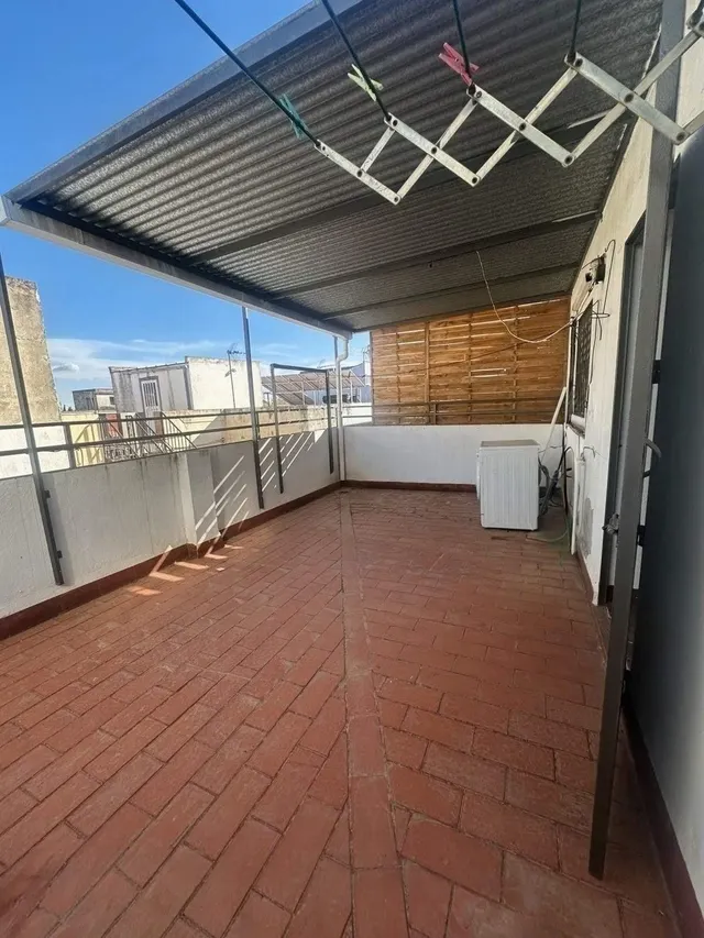 Casa adosada de 2 plantas + ático del 2001 — 28