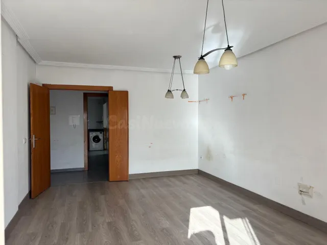 Luminioso piso céntrico junto al Colegio de La Consolación,  - foto 3