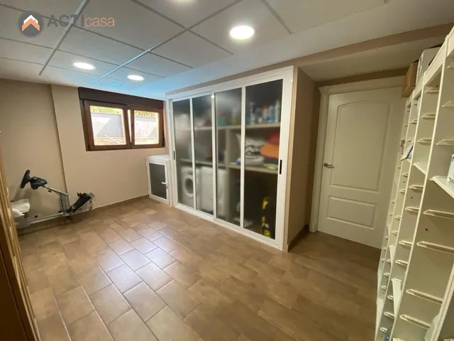 VENTA ADOSADO EN R-66 — 16