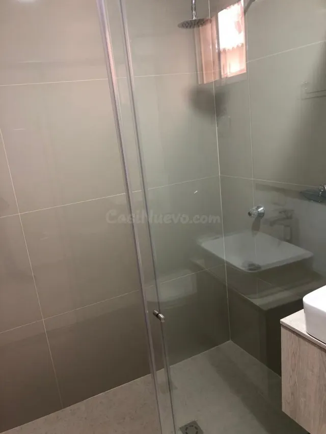 Venta de casa en Barrio Alameda la Victoria - foto 5
