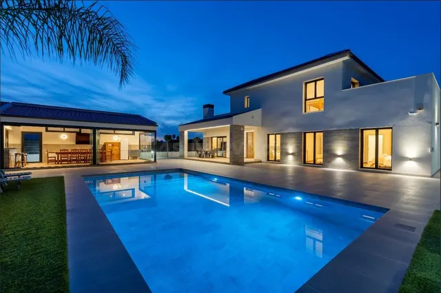 Villa de Lujo 5 habitaciones 300m² en venta - Catral
