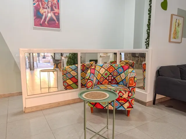 Traspaso de cafetería en pleno funcionamiento – Plaza 3 de A - foto 5