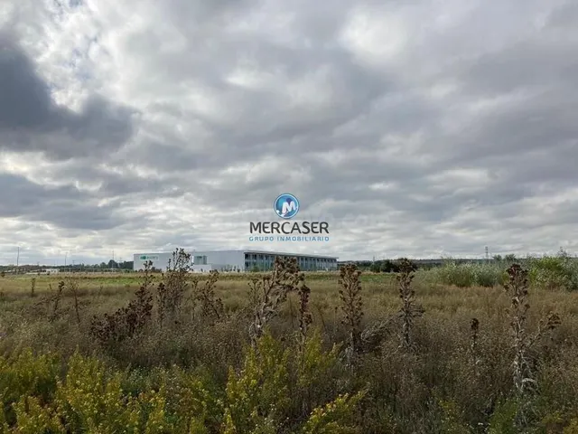 Terreno urbano para construir en venta para invertir en c. Vicente Garcia ron, 28, Guadalajara — 4