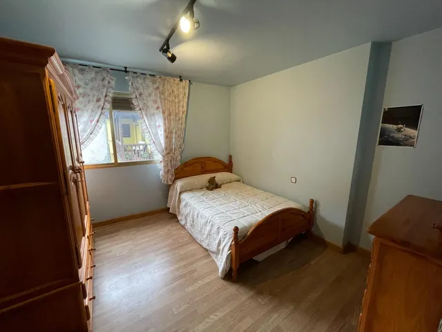Venta de casa con bar en Toral de Merayo — 13