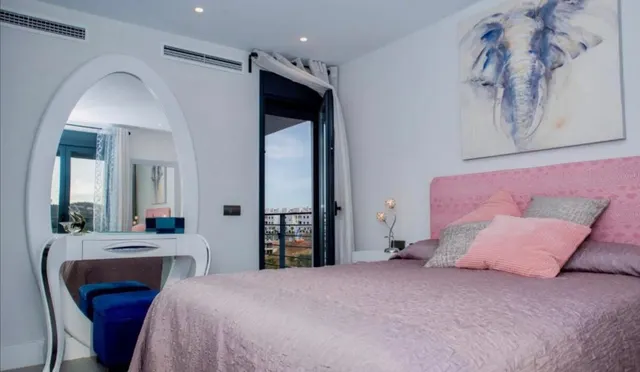 Villa 4 habitaciones 300m² en alquiler - Costa Del Sol — 14