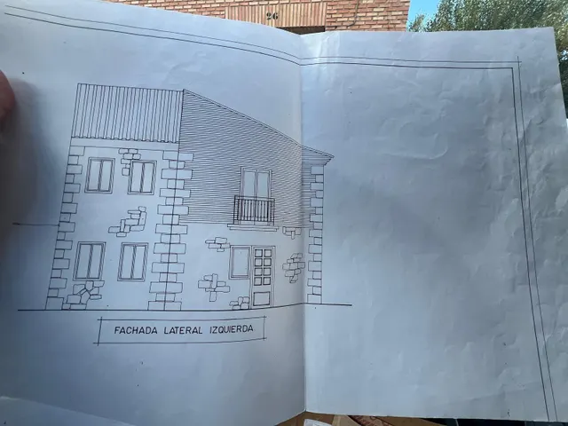 CASA DE PUEBLO EN VENTA — 11