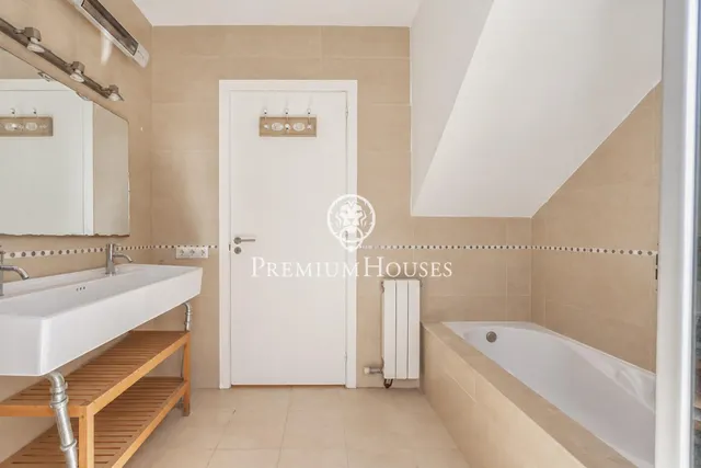 Casa con terraza en Les Casernes — 20