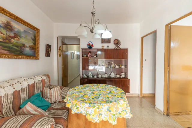 Piso en venta en calle arabial – Granada | — 26