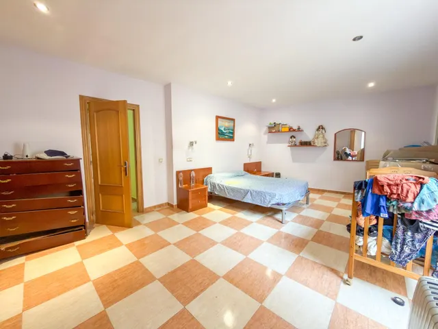 Casa de pueblo en Abaran — 8