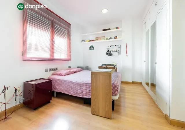 PRECIOSA CASA EN MONTELUZ — 17