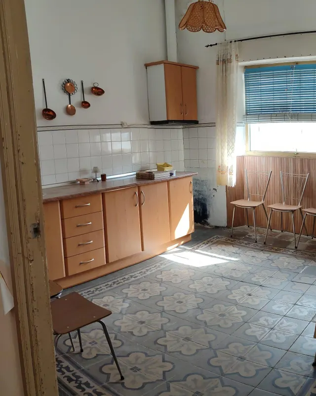 SE VENDE CASA DE SIETE habitaciones EN SERÓN ( ALMERÍA ). — 42