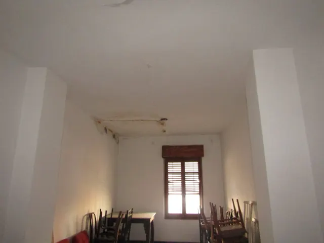 BENIPEIXCAR - CASA DE PUEBLO PARA REFORMAR - SE VENDE — 27