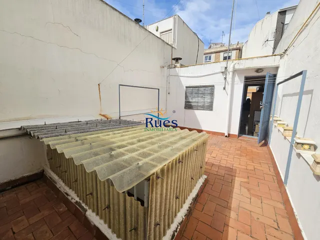 CASA EN BUEN ESTADO CENTRICA, EN CASTELLON DE LA PLANA — 24