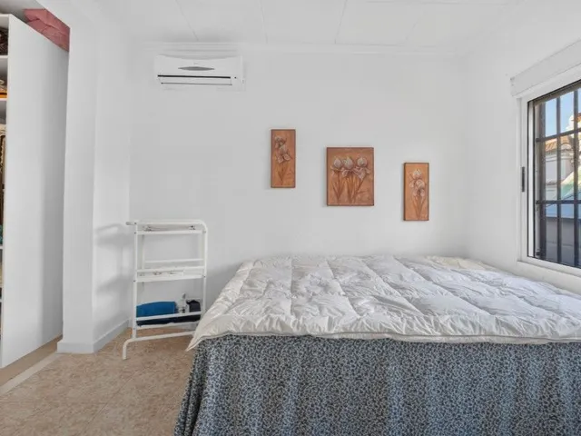 Villa 3 habitaciones en venta - La Siesta - El Salado - Torreta — 22