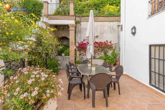 PRECIOSO CARMEN A LA VENTA — 44
