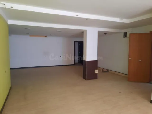 LOCAL COMERCIAL EN RIPOLLET - foto 4