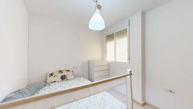 ESTUPENDO PISO CON INQUILINOS EN MONCOFA - SOLO INVERSORES — 33