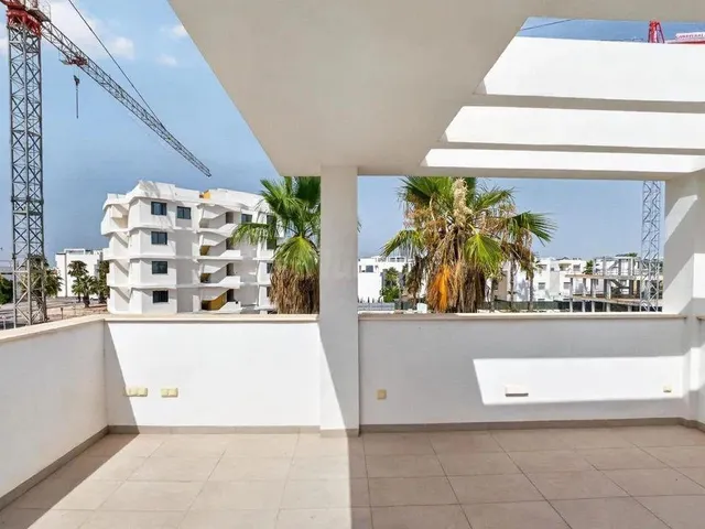 VILLA MODERNA CON PISCINA PRIVADA Y SOLARIUM EN LA AZOTEA | EL RASO, GUARDAMAR — 27