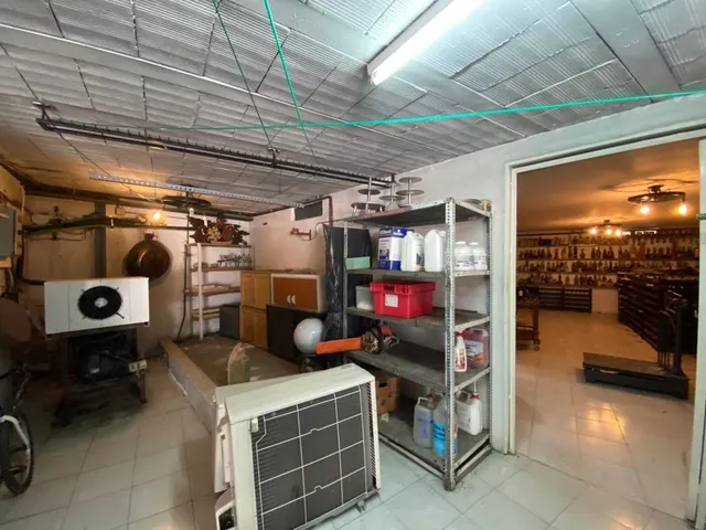 Terreno + Masía en venta en Bellaterra — 7