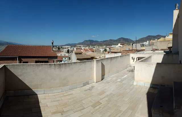 CASA FAMILIAR EN FINES ( ALMERÍA) DE 7 habitaciones. — 41