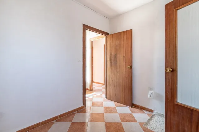 Edificio en Zaidín — 27