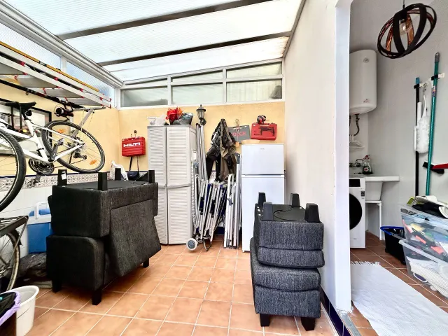 Chalet adosado de 3 dormitorios y 2 baños en orihuela costa (dehesa de campoamor) — 30
