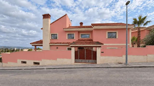 Chalet 5 habitaciones 247m² en venta - Pueblo 9 — 49