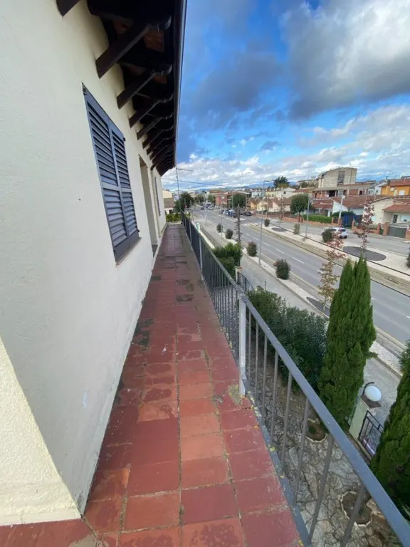 Venta-casa-vidreras-5hab-2aseos-1baño — 57
