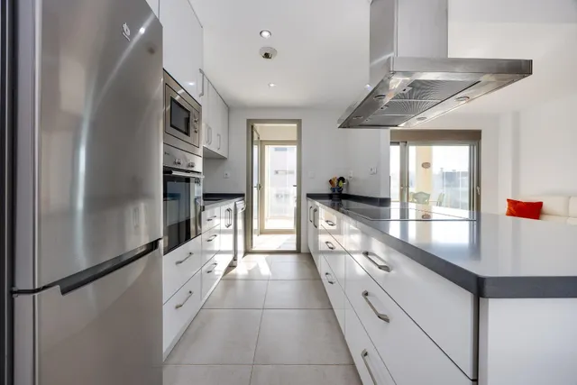 Apartamento de 2 dormitorios y 2 baños en los dolses (orihuela costa) — 10