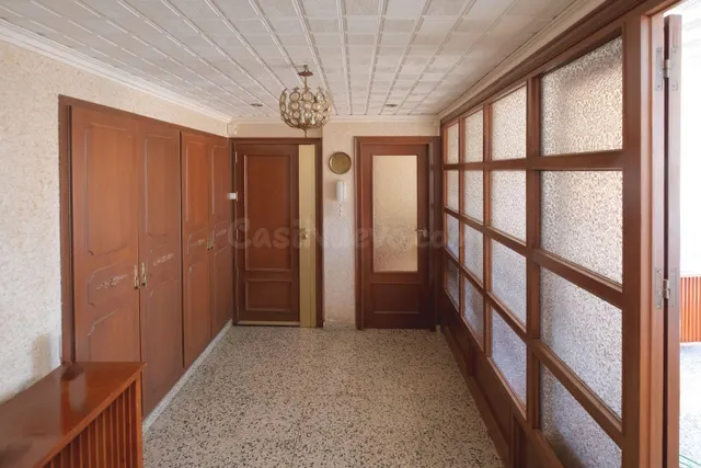 AMPLIA VIVIENDA DE 4 DORMITORIOS - foto 5