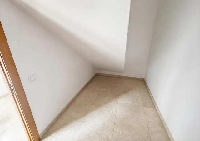 PISO LUMINOSO CON TERRAZA Y 2 AMPLIAS habitaciones - Zona CONCORDIA - BURJASSOT — 27