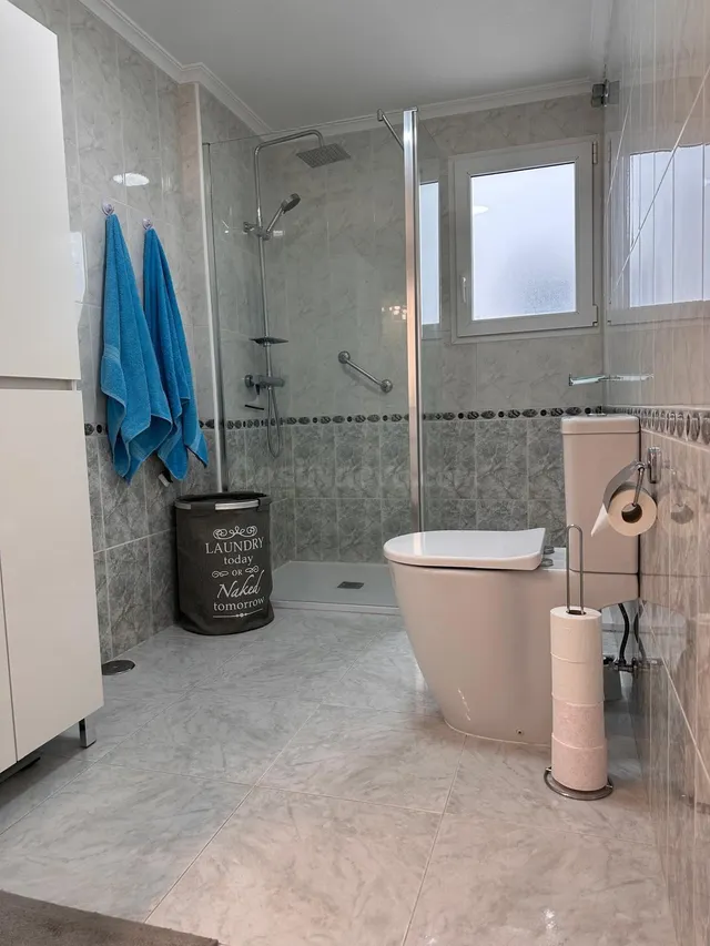 Apartamento de 2 dormitorios cerca del Boulevard La Zenia •  - foto 5