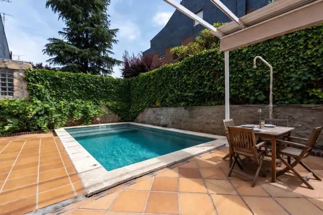 Excepcional chalet pareado cerca a Avenida Europa en Pozuelo de Alarcón — 18