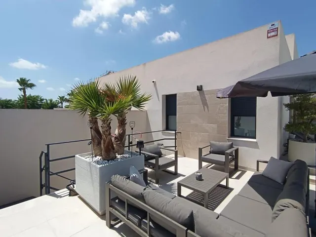 Villa con piscina privada en Daya Nueva — 6